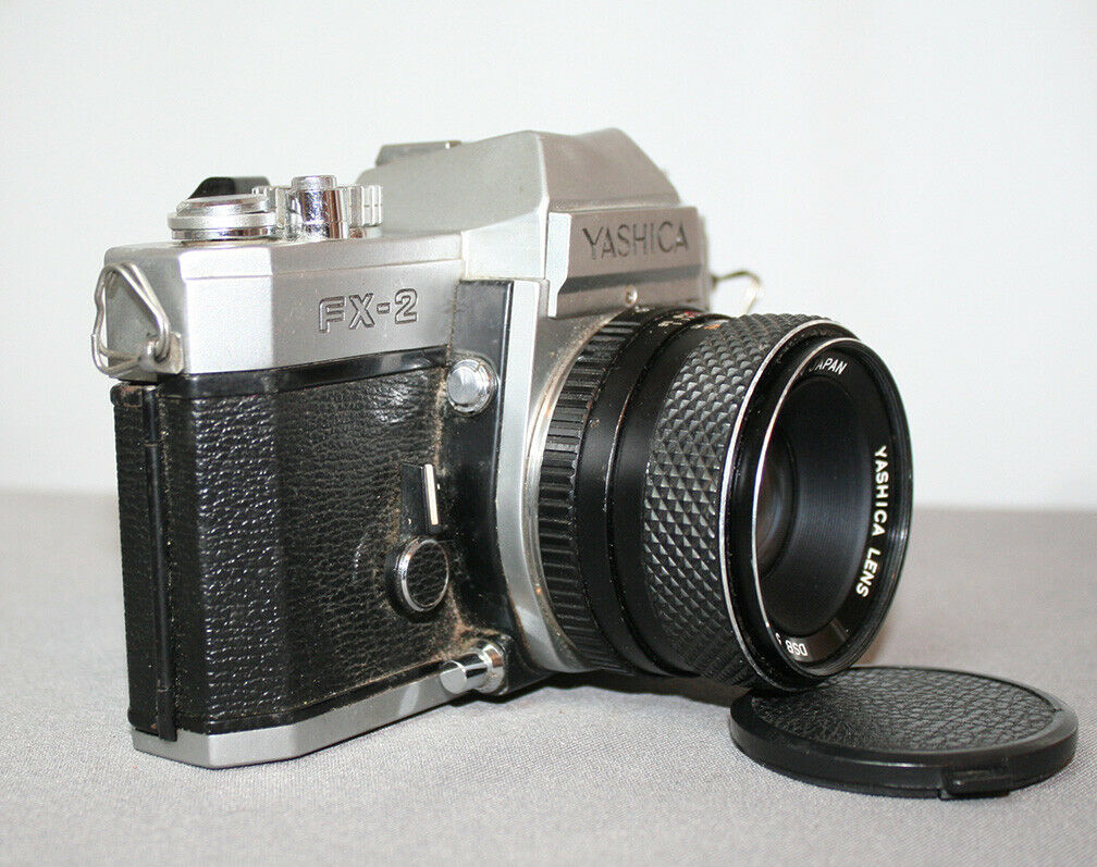 Imagine Produs Aparat Foto Yashica FX-2