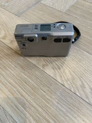 Aparat Foto Canon IXUS